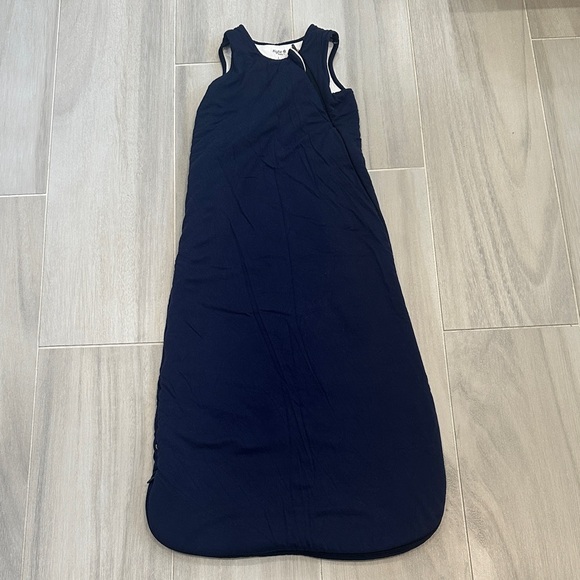Kyte BABY Other - Kyte Baby Size Large 2.5 tog Navy Blue Sleeveless Sleeping Bag Sleep Sack